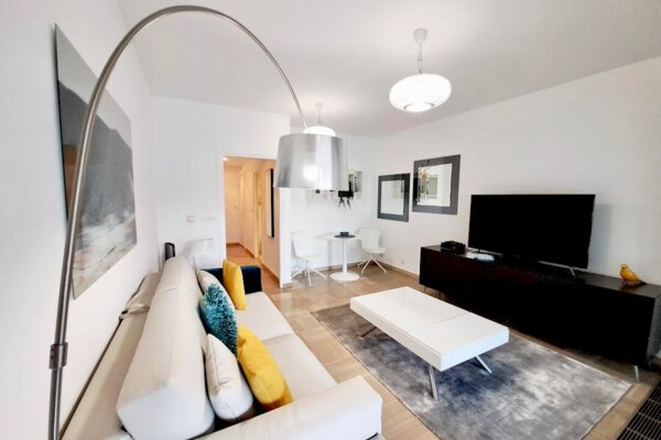 PARK PALACE - MONOLOCALE RISTRUTTURATO E CLIMATIZZATO