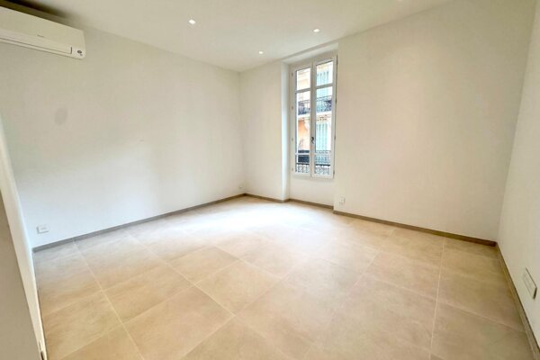 La Condamine - Rue De Millo