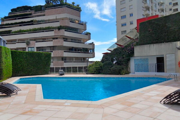 Le Patio Palace - Avenue Hector Otto